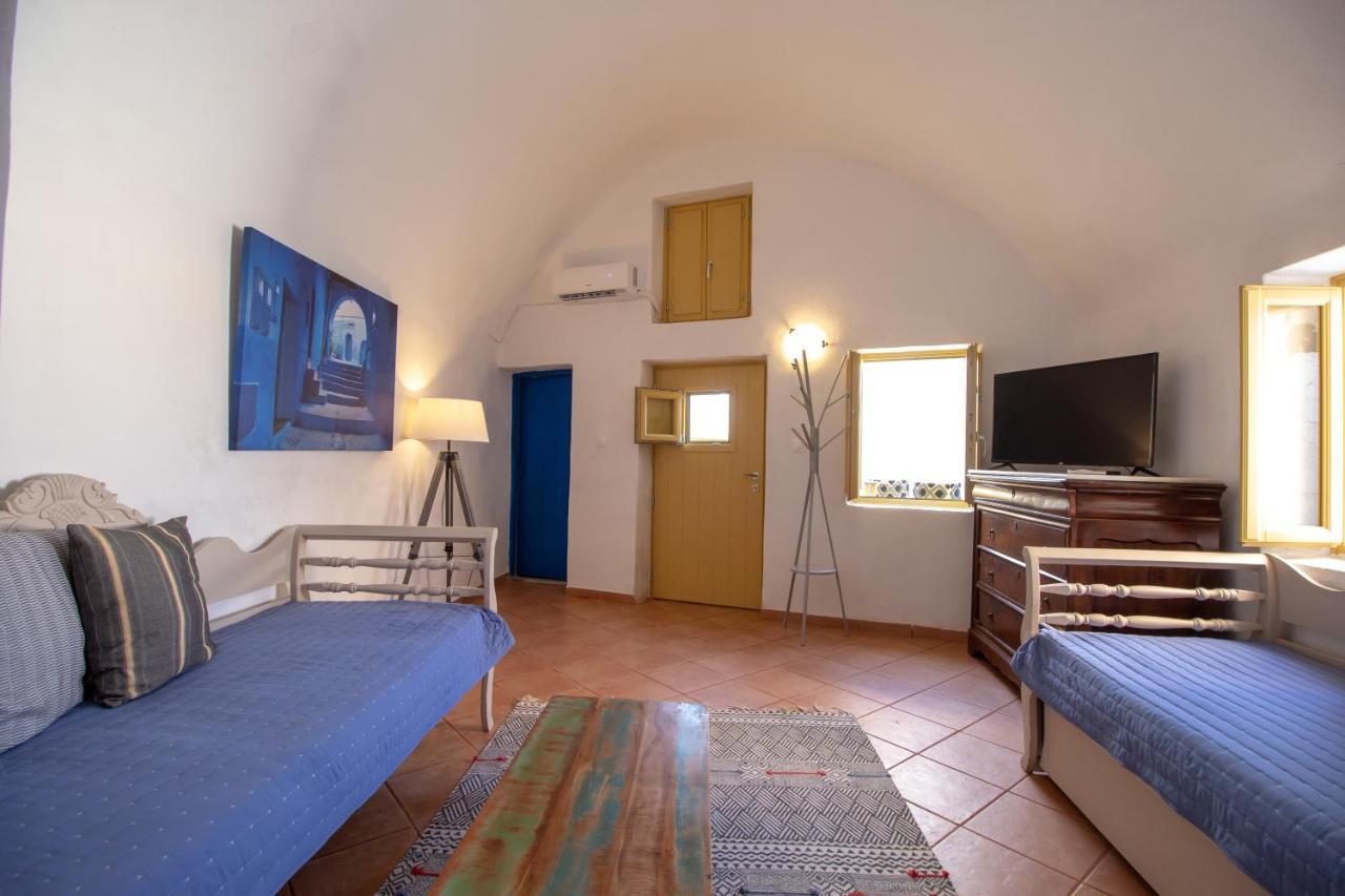 Villa Ariadni Cave Houses In Oia Екстер'єр фото