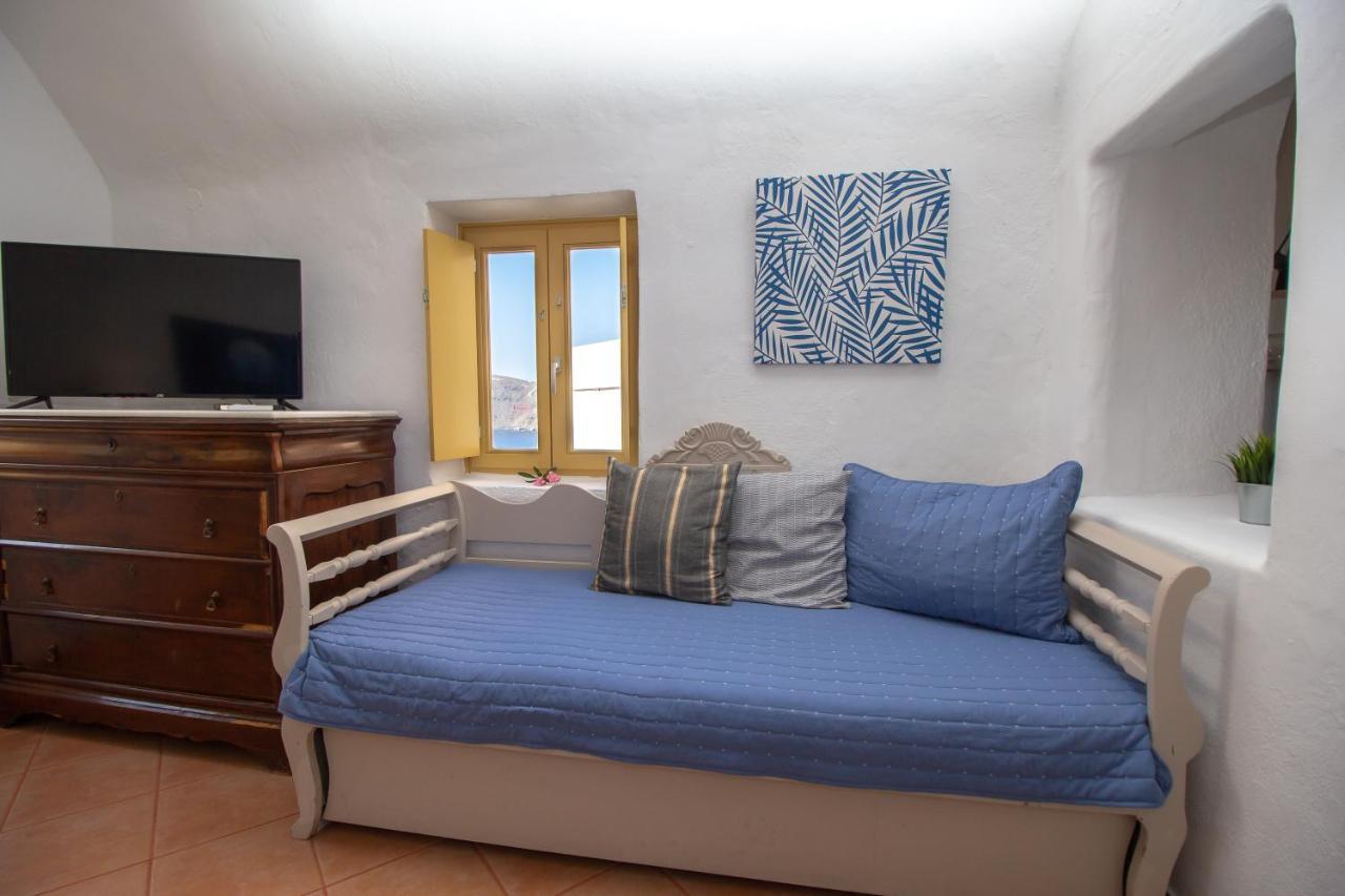 Villa Ariadni Cave Houses In Oia Екстер'єр фото